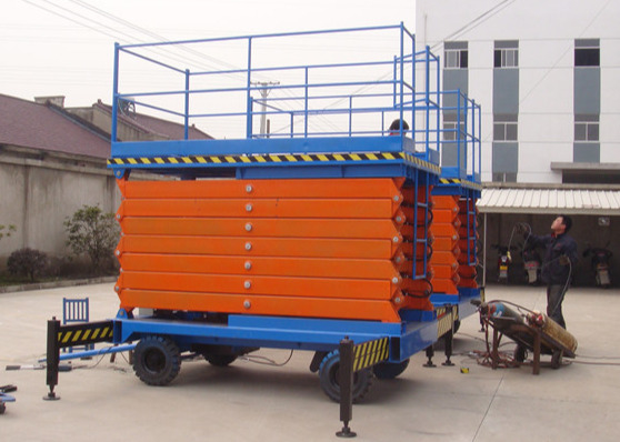 Movable Scissor Lift Mobile Hydraulic Lift Ac380v Or Dc Battery Blue Orange