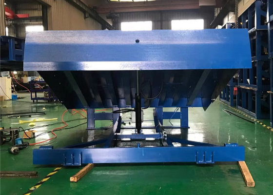 Safety Electric Dock Leveler Hydraulic Loading Systems Dock Levellers Yellow