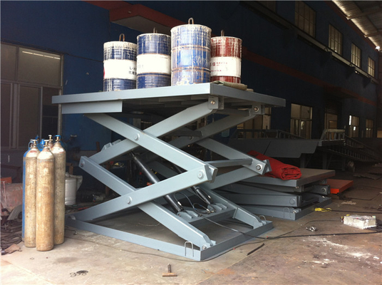 A pálete da carga hidráulica Scissor a plataforma 3T 4T 6T do elevador para a doca industrial